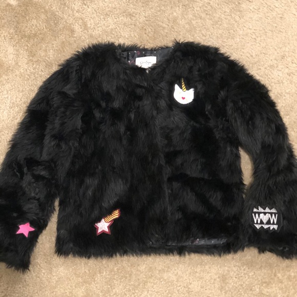 Girl’s Jessica Simpson faux fur coat - Picture 4 of 8